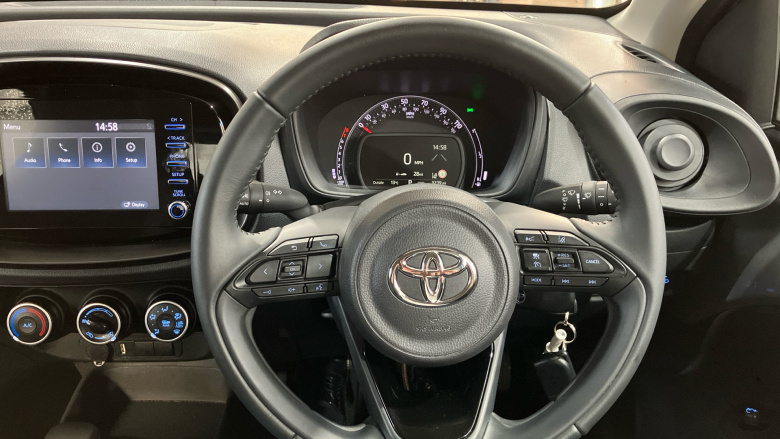 Toyota Aygo X 1.0 VVT-i Pure 5dr Auto Petrol Hatchback